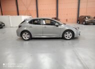 TOYOTA COROLLA 1.8 HIBRID BUSINESS