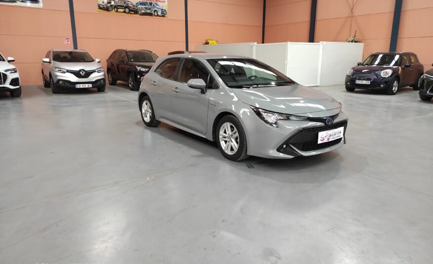 TOYOTA COROLLA 1.8 HIBRID BUSINESS