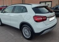 MERCEDES-BENZ Clase GLA GLA 200d 4 MATIC BUSINESS