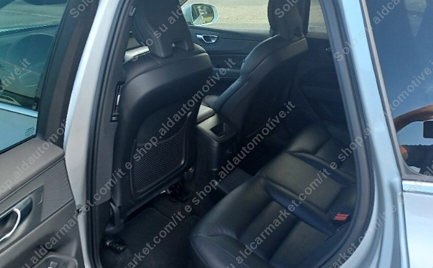 VOLVO XC-60 T.6 PLUG-IN 4WD, HIBRIDO ENCHUFABLE