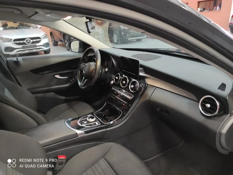 MERCEDES-BENZ CLASE C 220D BUSINESS AUTO.