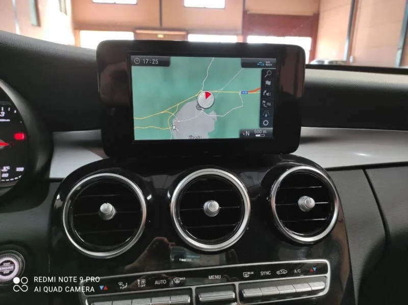 MERCEDES-BENZ CLASE C 220D BUSINESS AUTO.