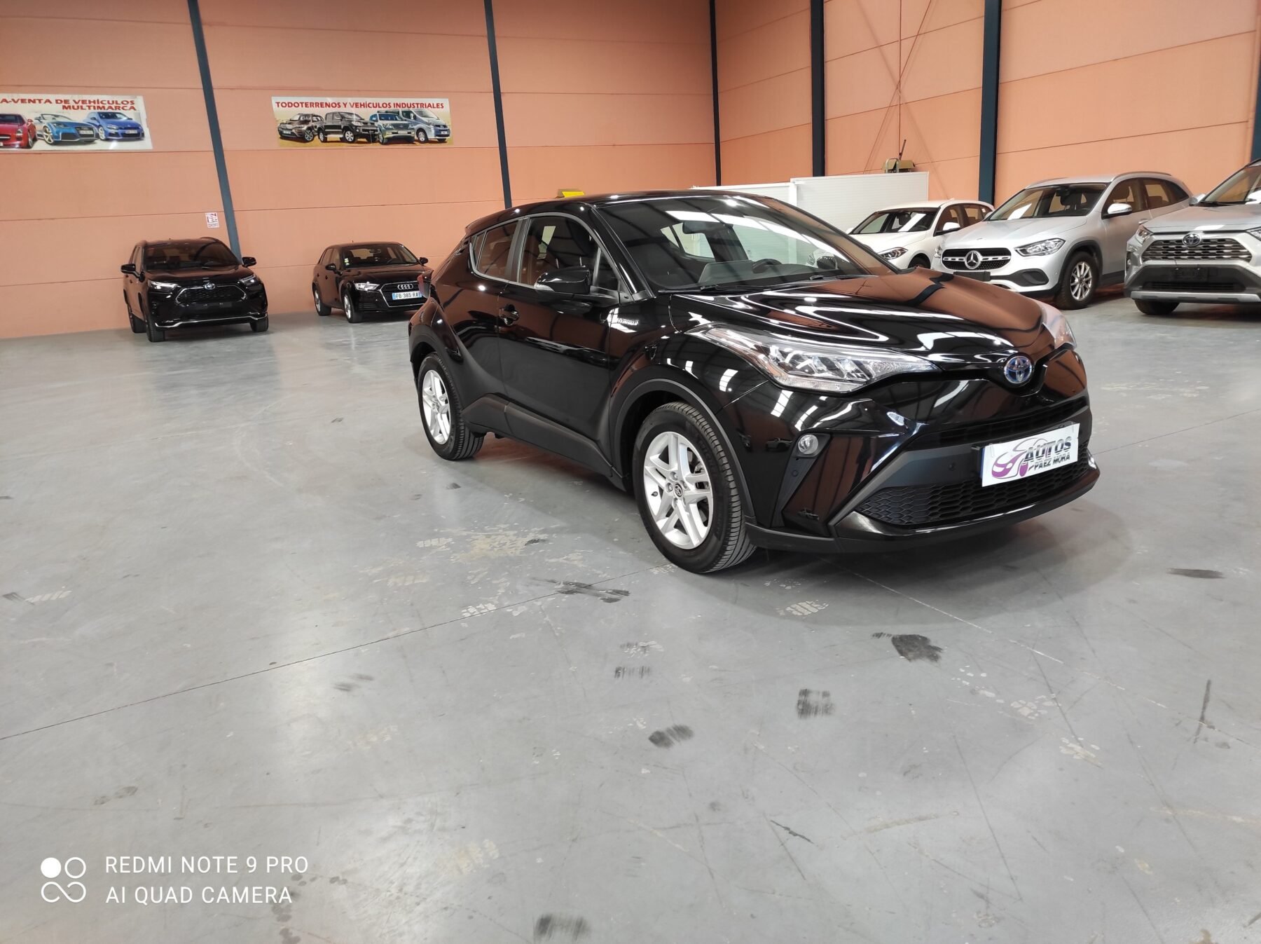 TOYOTA 2.0 180H Advance