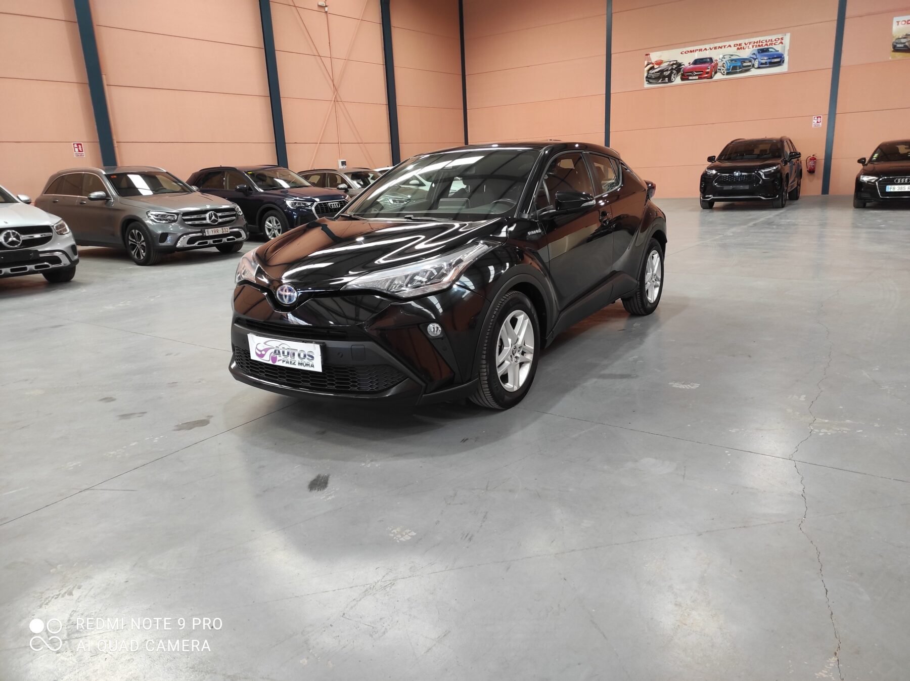 TOYOTA 2.0 180H Advance