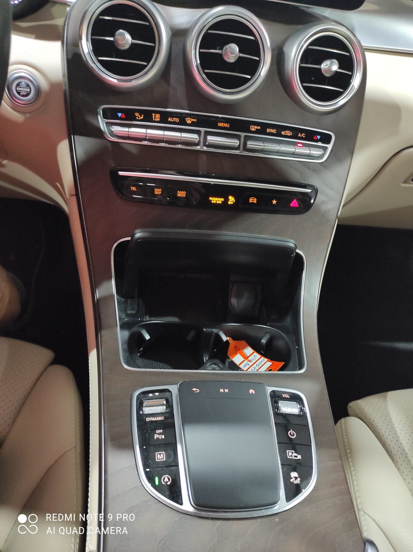 MERCEDES-BENZ 220 4MATIC