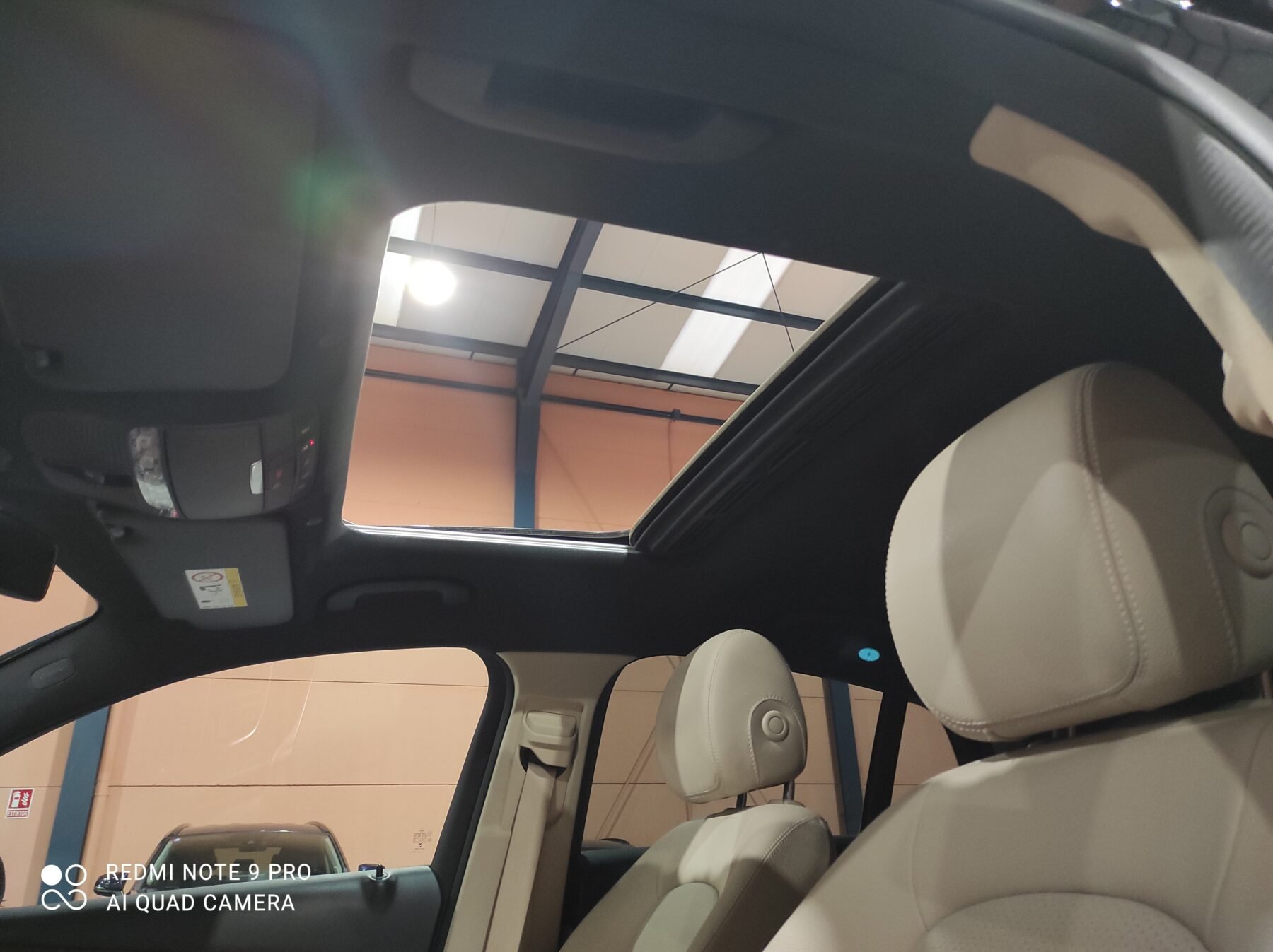 MERCEDES-BENZ 220 4MATIC