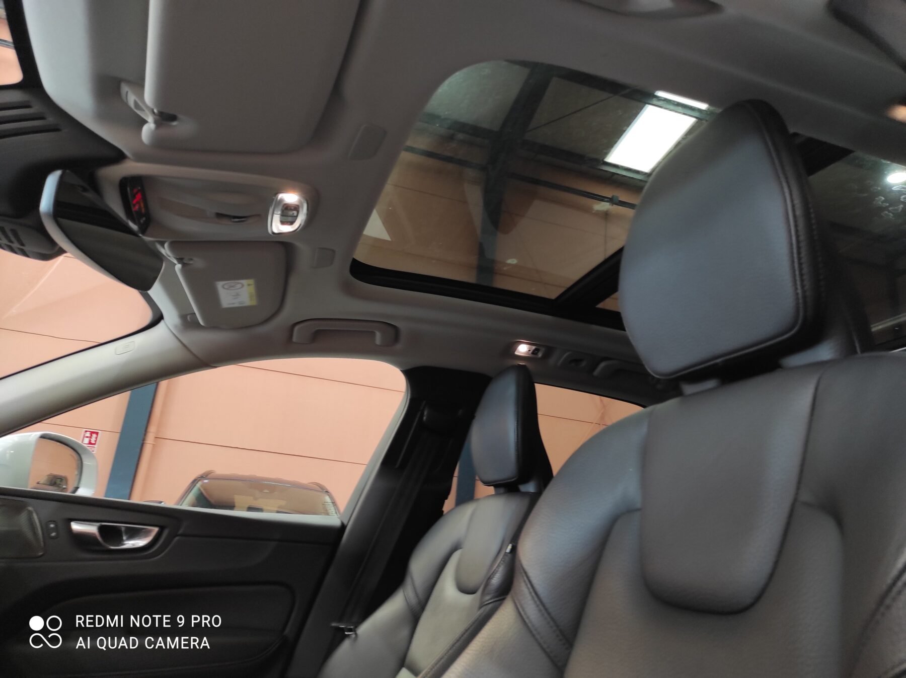 VOLVO XC60 T.6 PLUG-IN 4WD