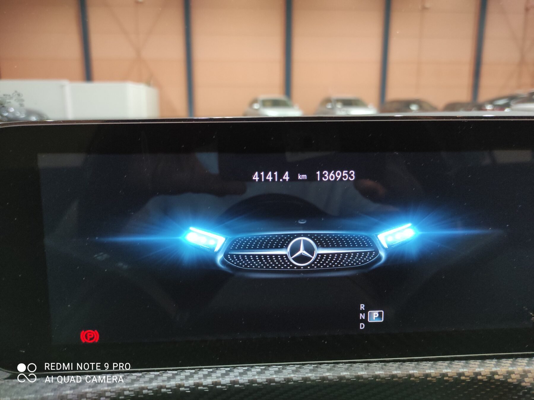 MERCEDES-BENZ SEDAN A 180