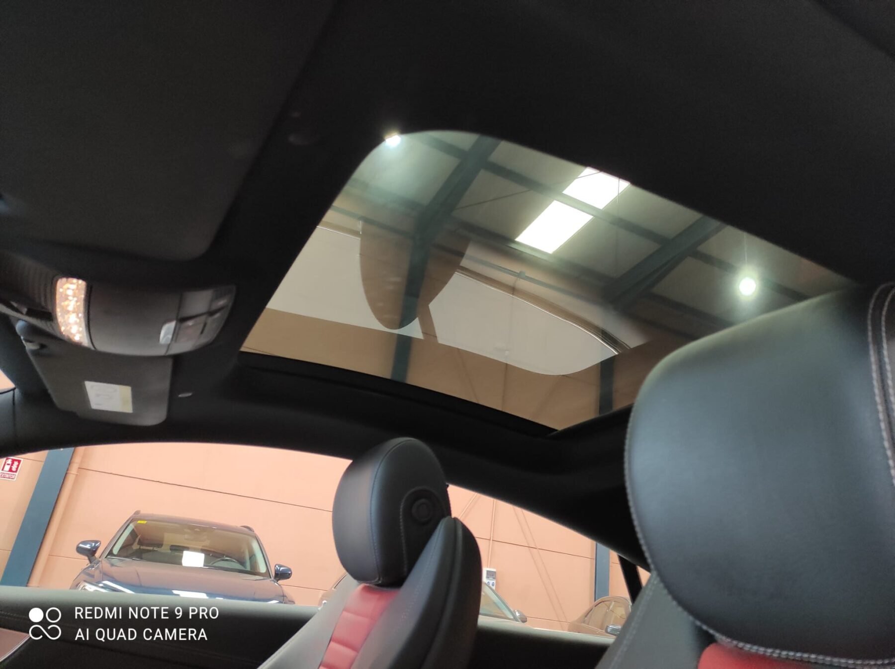 MERCEDES-BENZ E CUPE 220 D AUT.