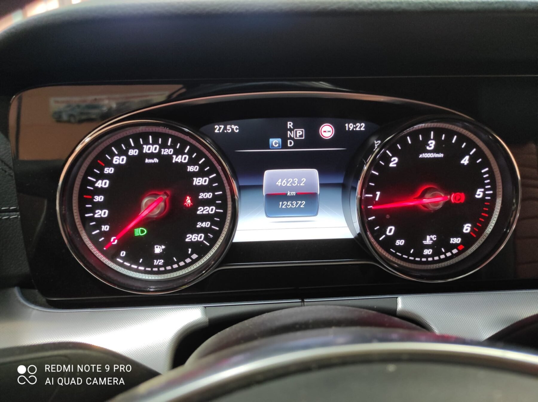 MERCEDES-BENZ E CUPE 220 D AUT.