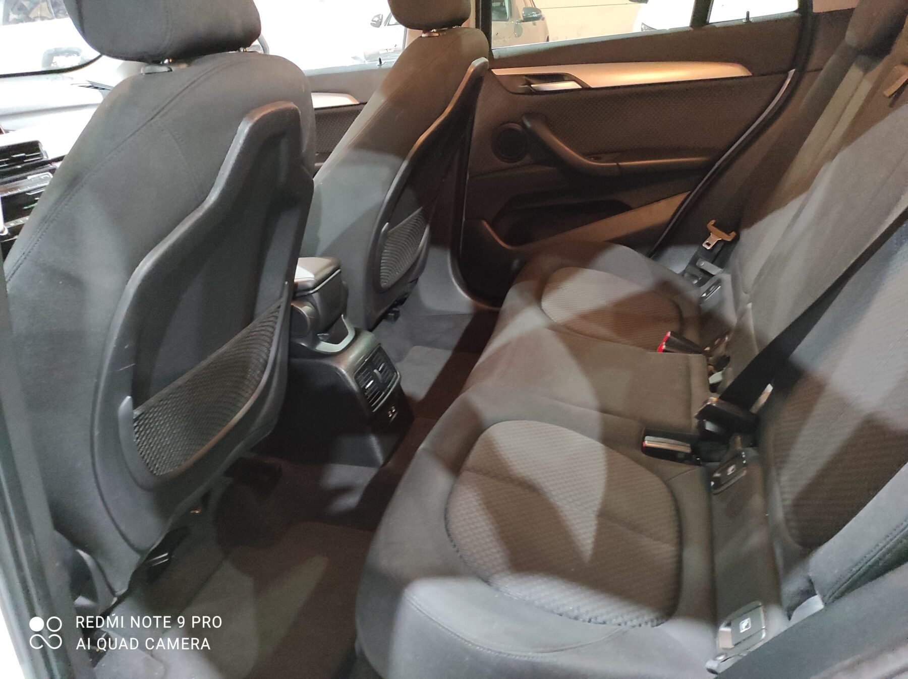 BMW X1 sDrive16d Business