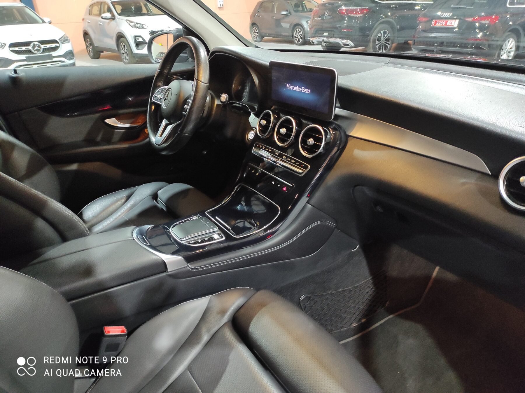 MERCEDES-BENZ GLC 220D 4 MATIC SPORT