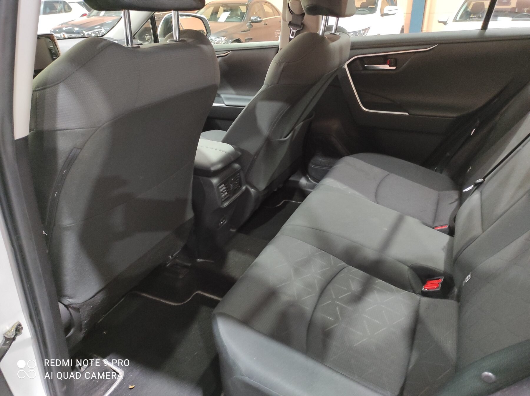 TOYOTA RAV4 2.5 HV BUSINESS, 4WD