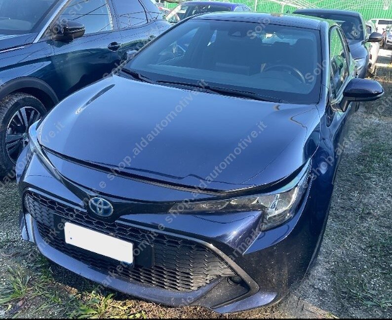 TOYOTA COROLLA 1.8 BUSINESS