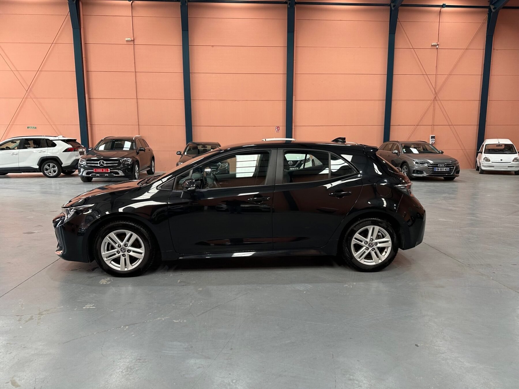 TOYOTA COROLLA BUSINES 2WD