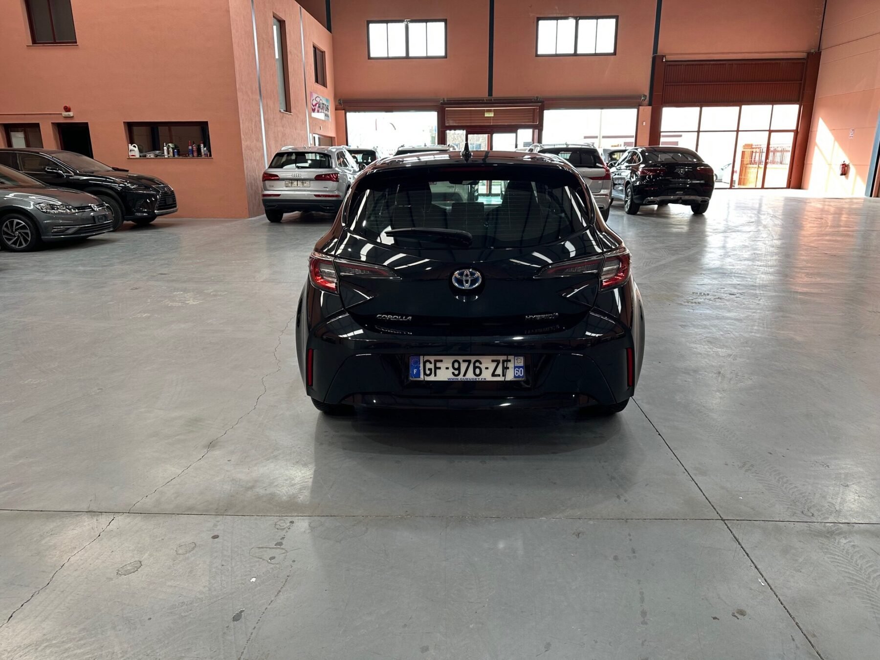 TOYOTA COROLLA BUSINES 2WD