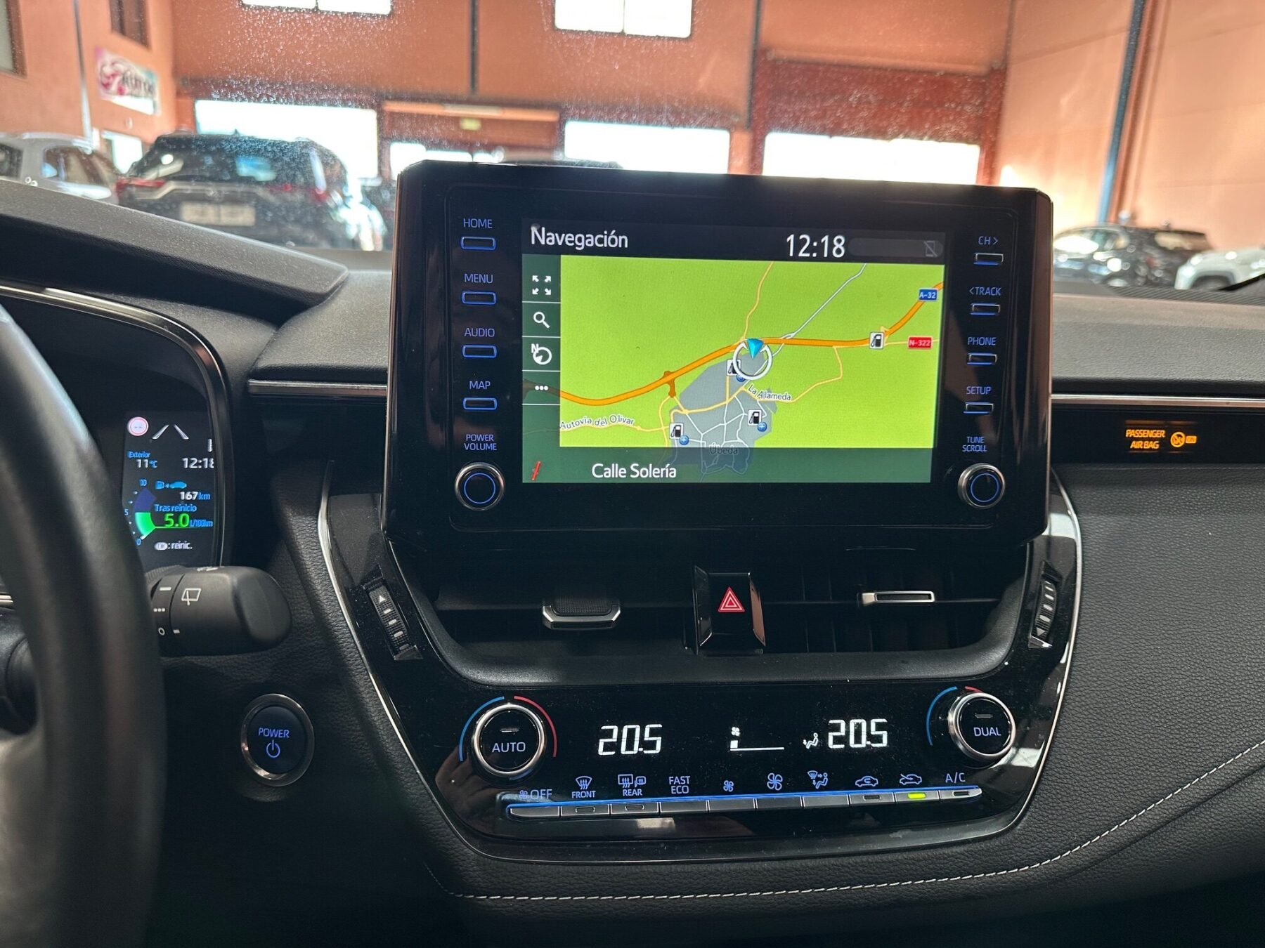 TOYOTA COROLLA 1.8 BUSINESS