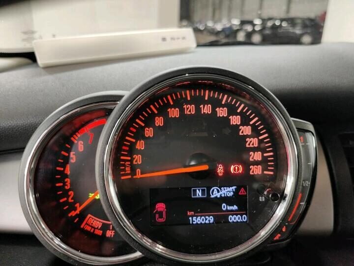 MINI mini ONE 5 DOOR