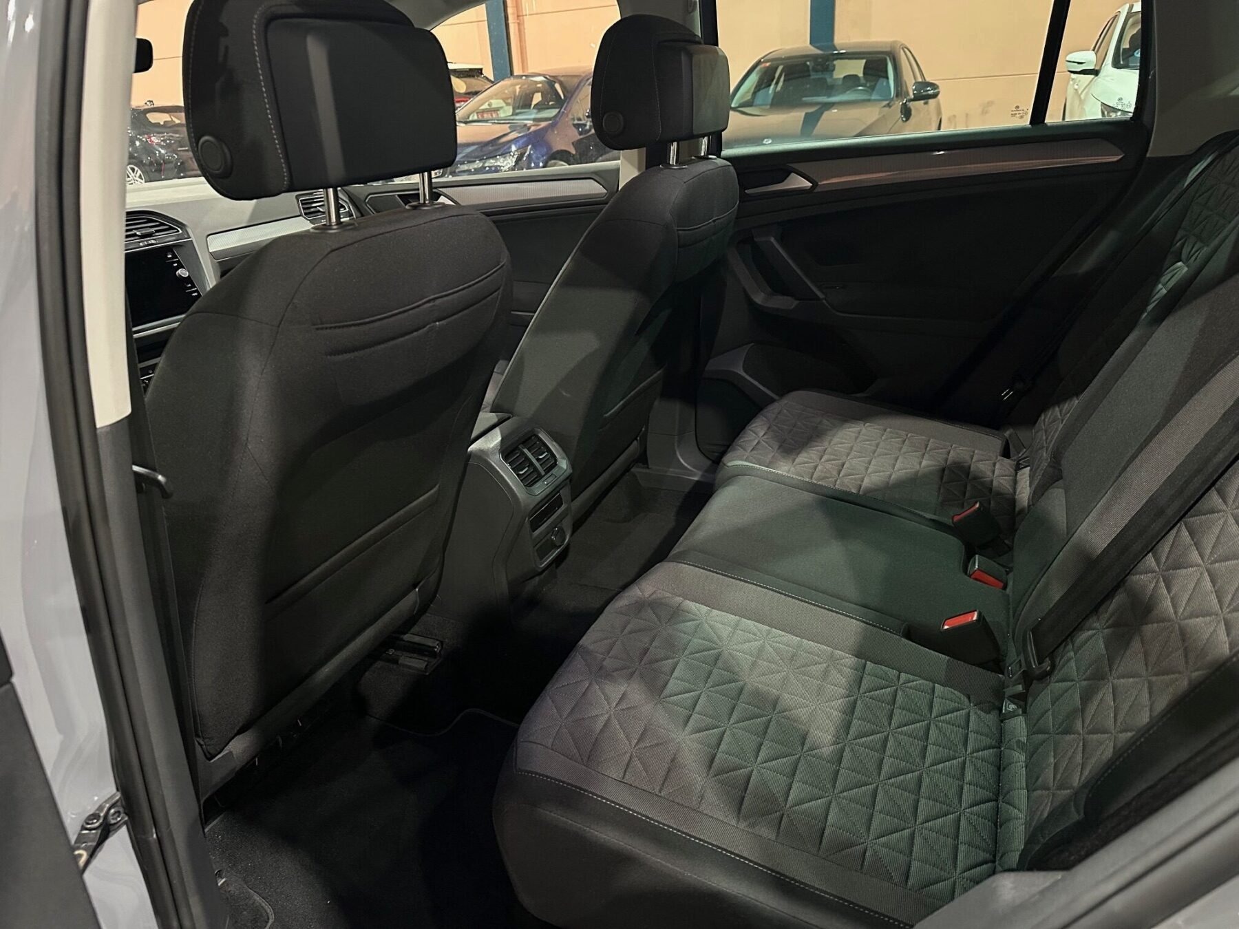 VOLKSWAGEN TIGUAN 2.0 TDI SCR