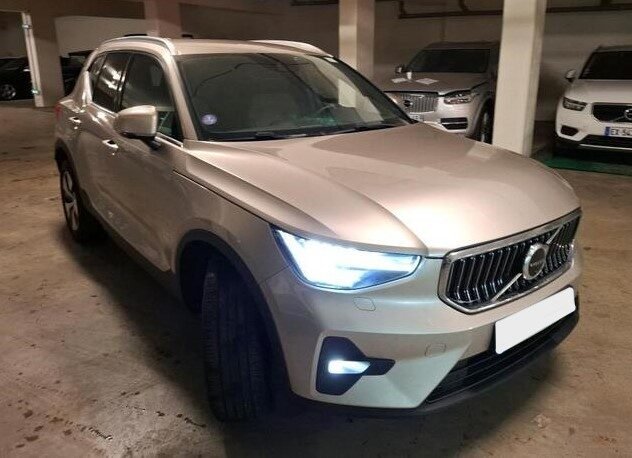 VOLVO XC-40 T-5 HIBRIDO ENCHUFABLE