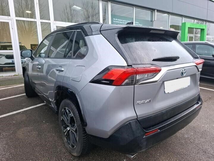 TOYOTA RAV4 2.5 COLLECTION