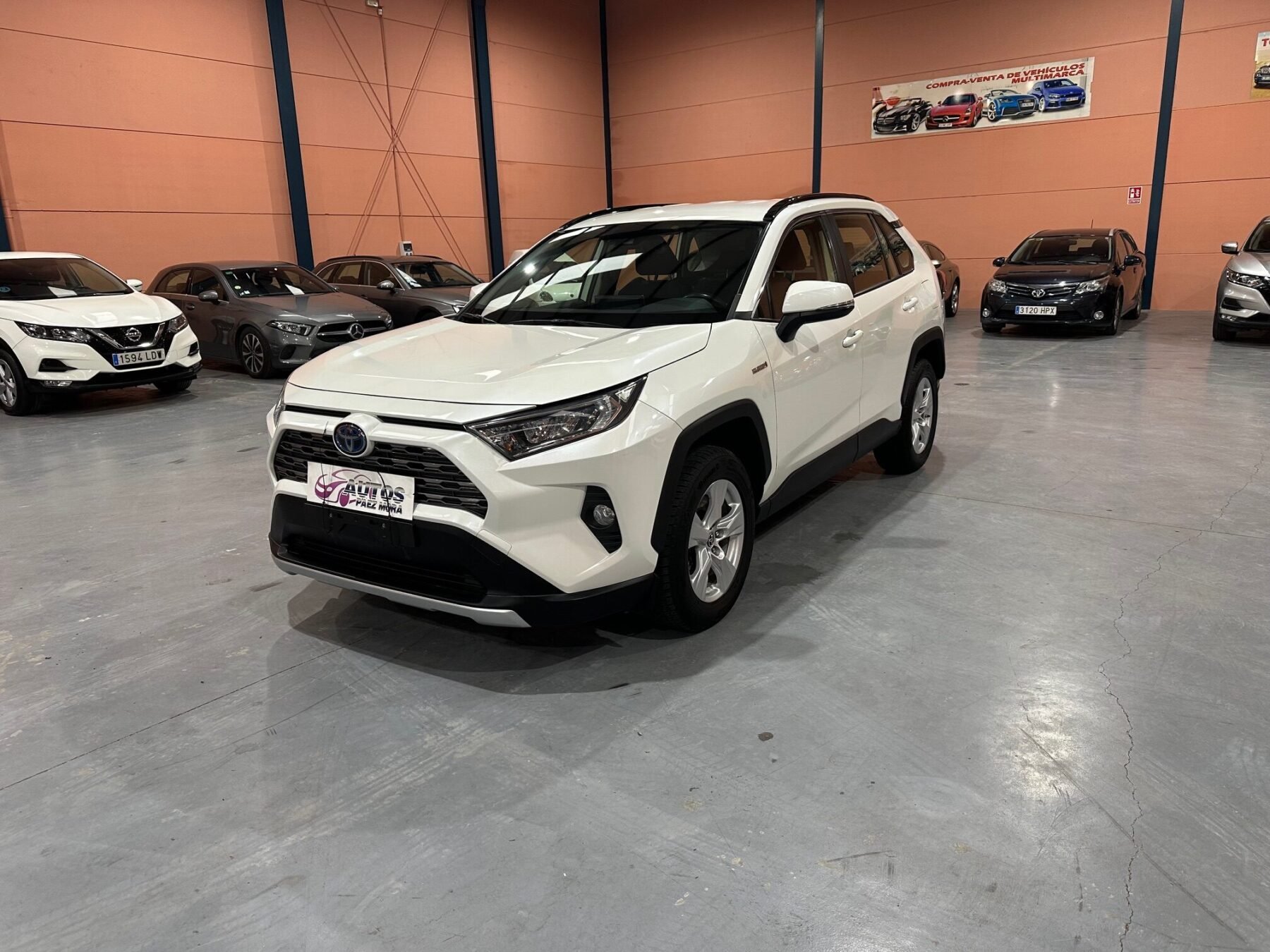 TOYOTA RAV4 BUSINES 2WD