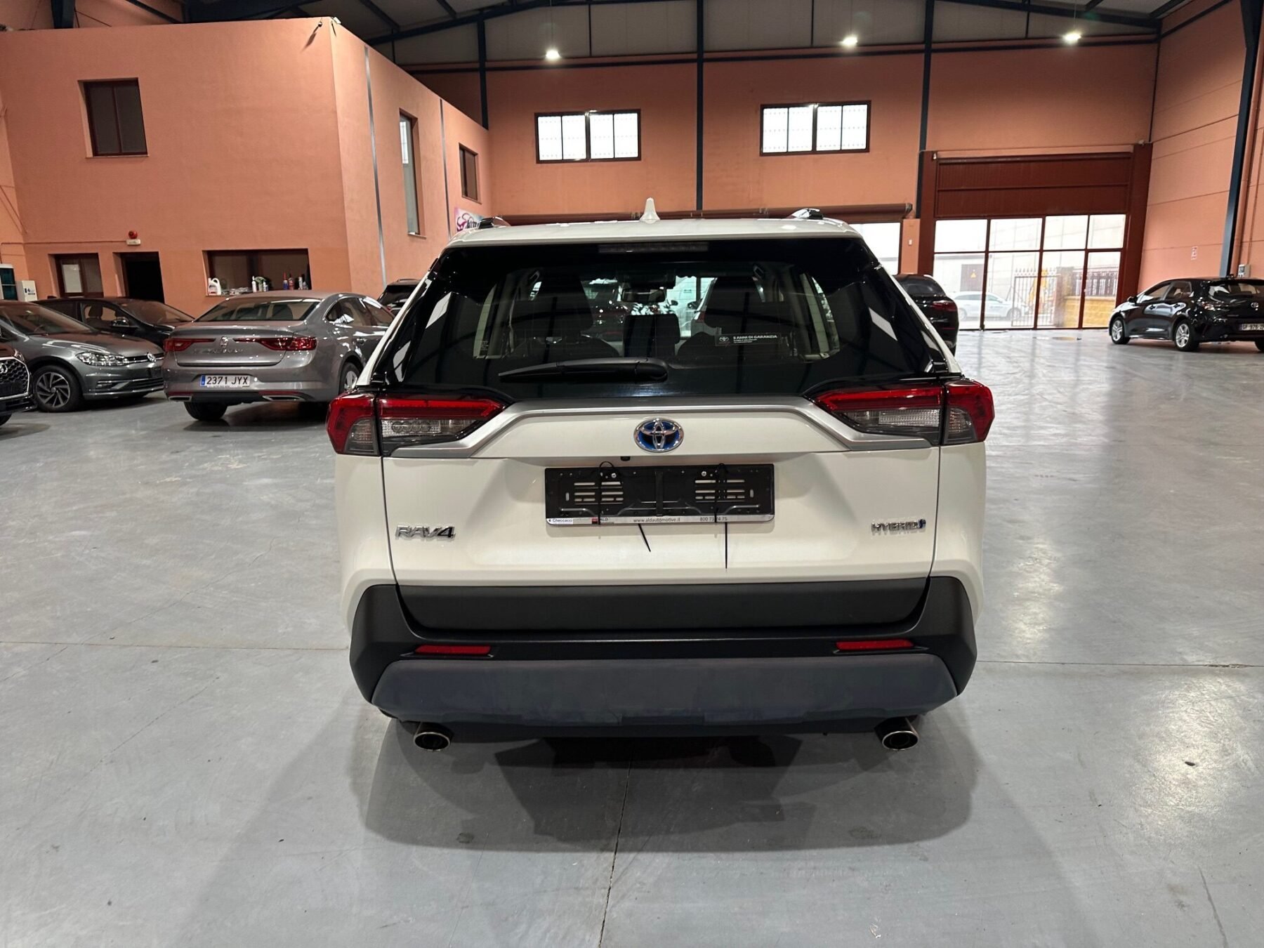 TOYOTA RAV4 BUSINES 2WD