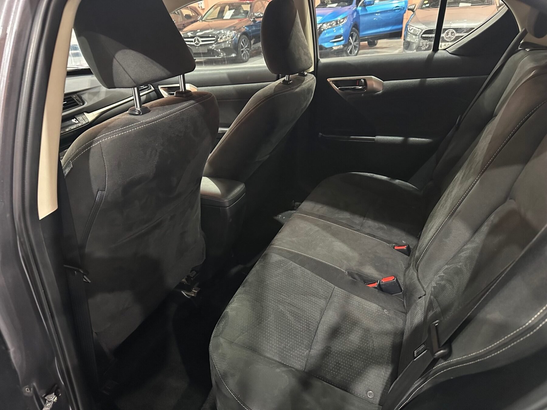 LEXUS 200h PACK MY20