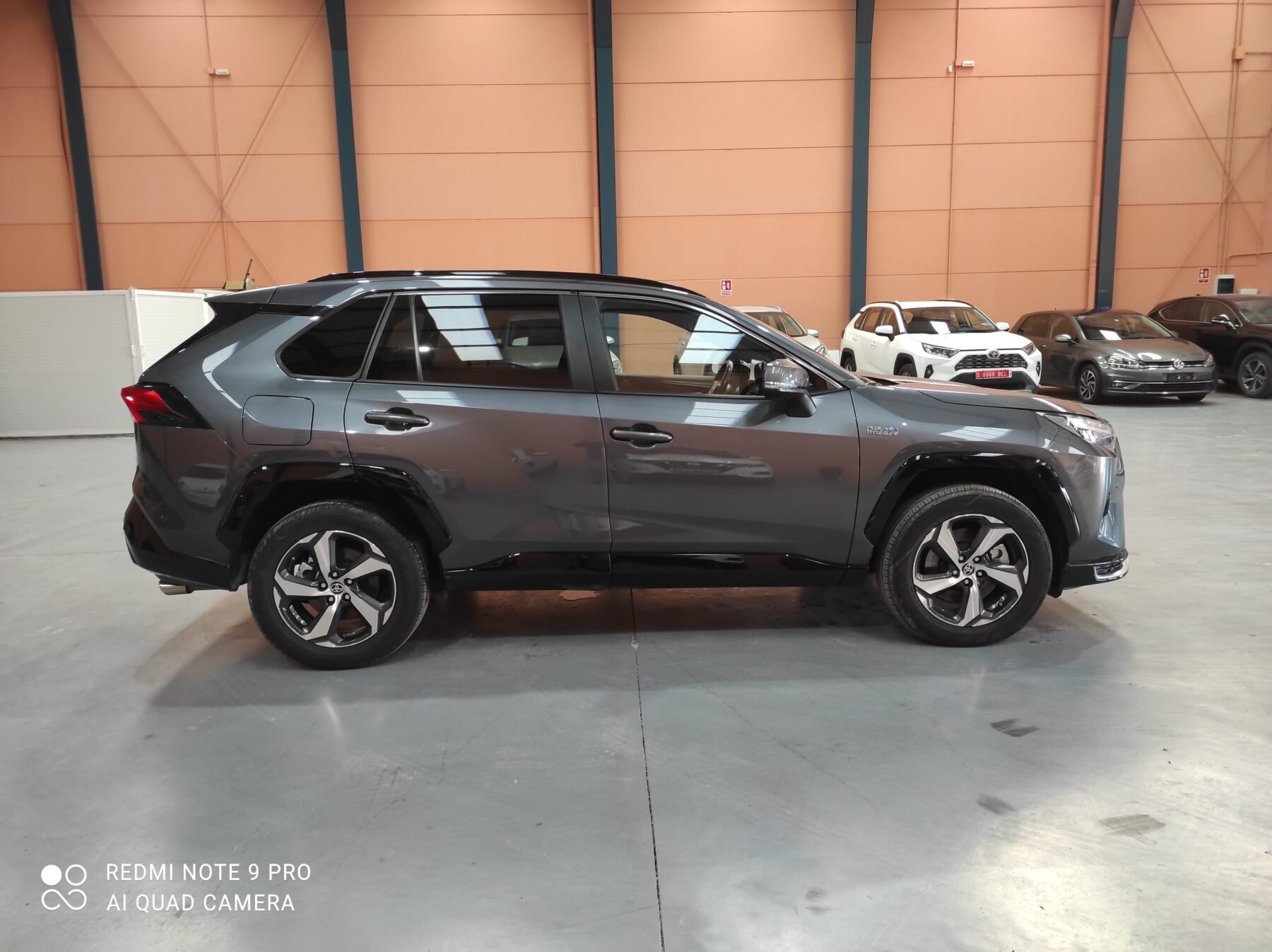 TOYOTA RAV4  PLUGIN 300PH eCVT Advance