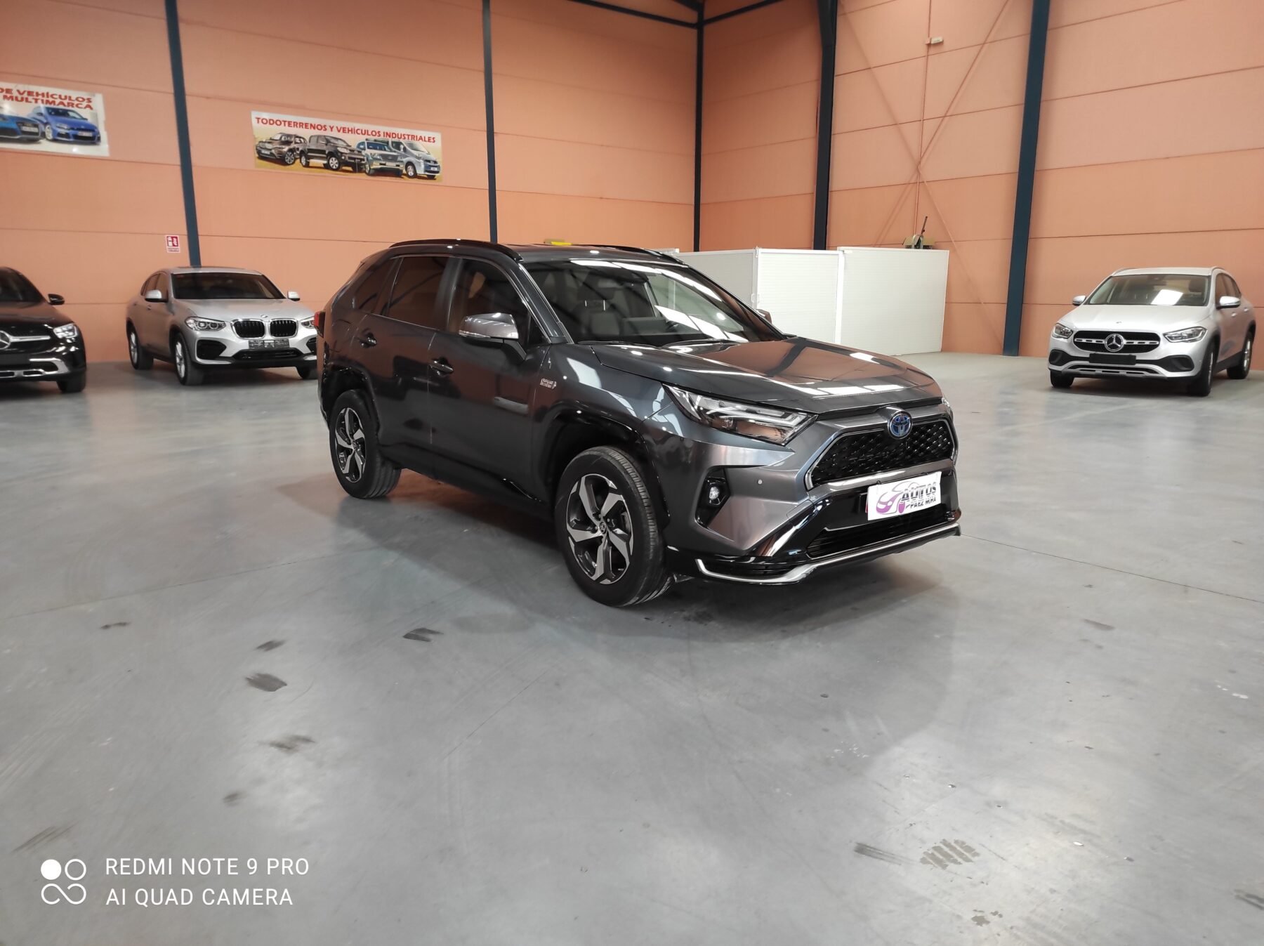 TOYOTA RAV4  PLUGIN 300PH eCVT Advance