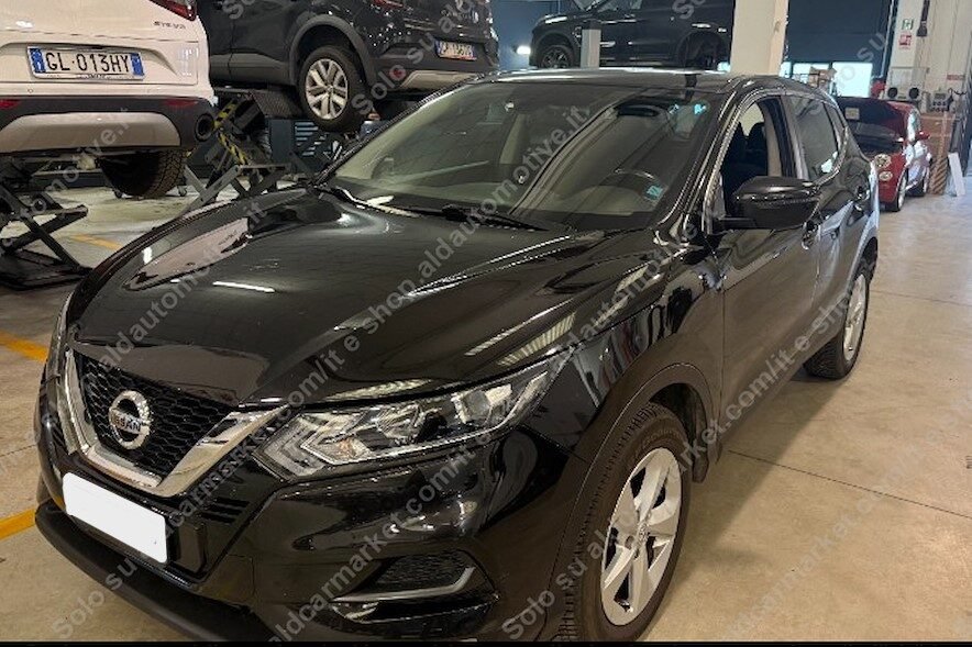 NISSAN QASHQAI CROS OVER 5 1.5 DCI BUSINESS