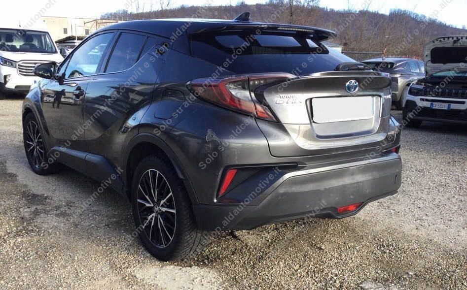 TOYOTA C-HR 1.8 TREND SPORT
