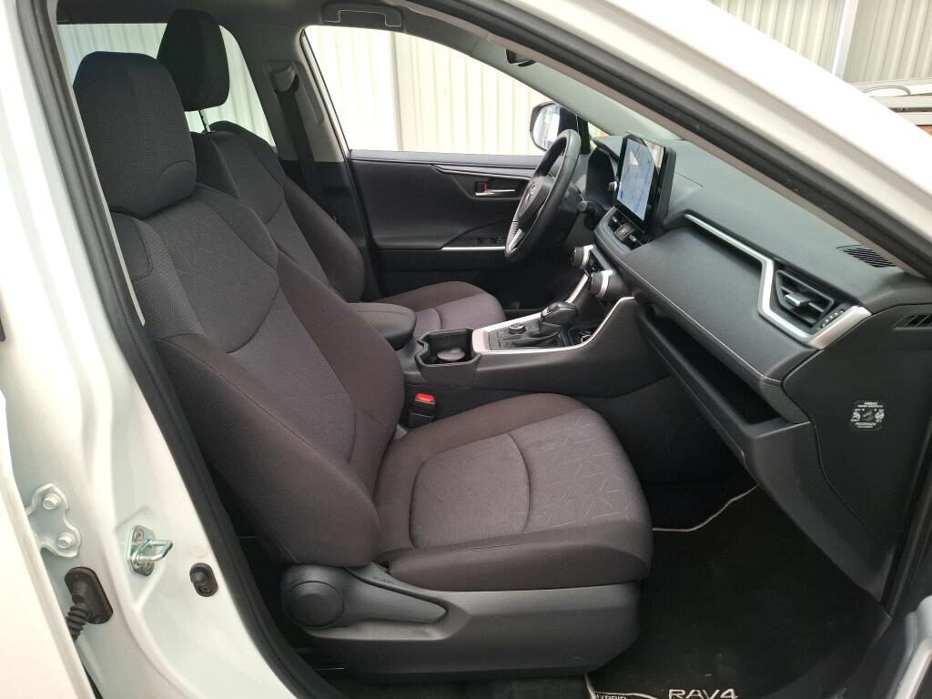 TOYOTA RAV4 2.5 DYNAMIC