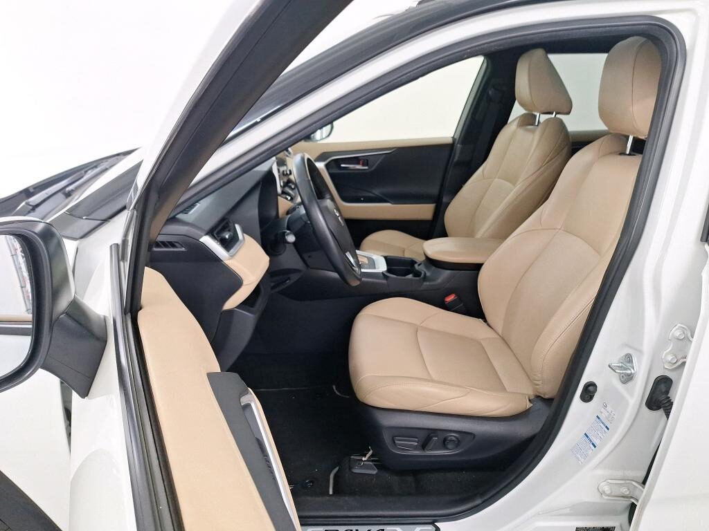 TOYOTA RAV4 STYLE PLUS CVT