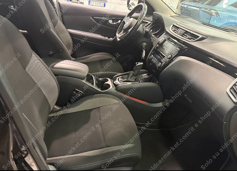 NISSAN QASHQAI CROS OVER 5 1.5 DCI BUSINESS