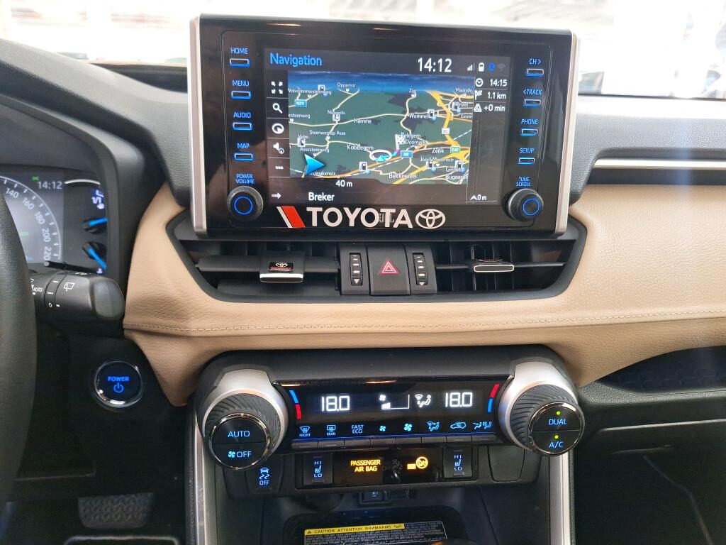 TOYOTA RAV4 STYLE PLUS CVT