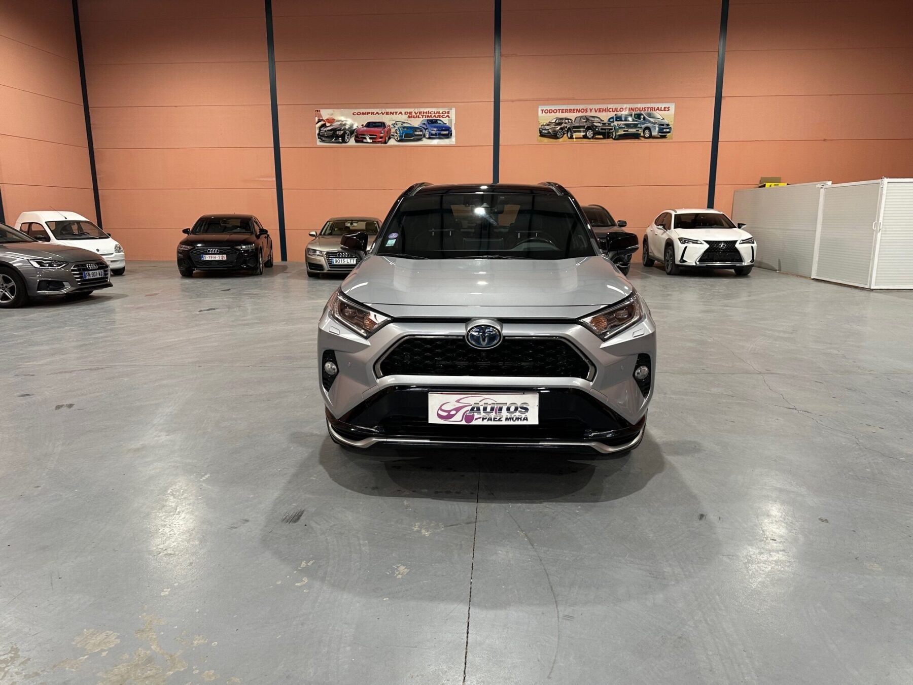 TOYOTA RAV4 2.5 COLLECTION