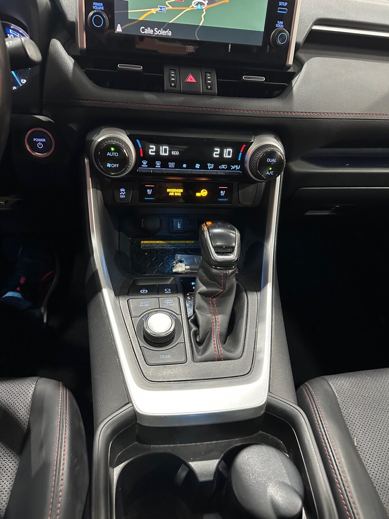 TOYOTA RAV4 2.5 COLLECTION