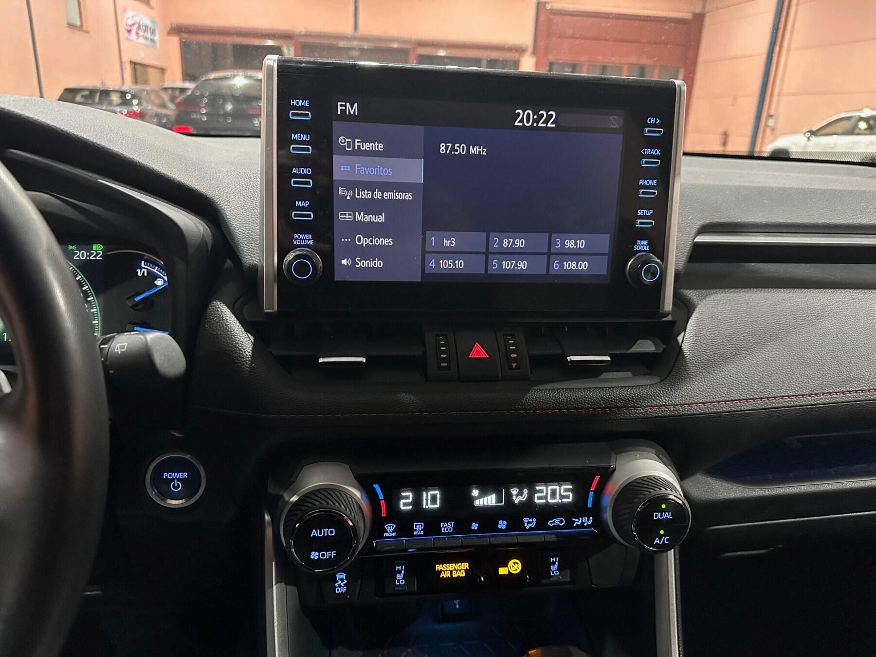 SUZUKI ACROSS 4WD HIBRIDO ENCHUFABLE