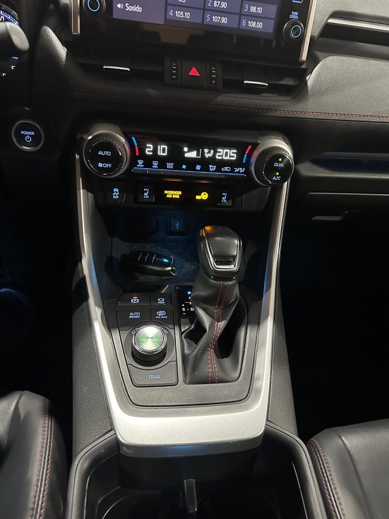 SUZUKI ACROSS 4WD HIBRIDO ENCHUFABLE