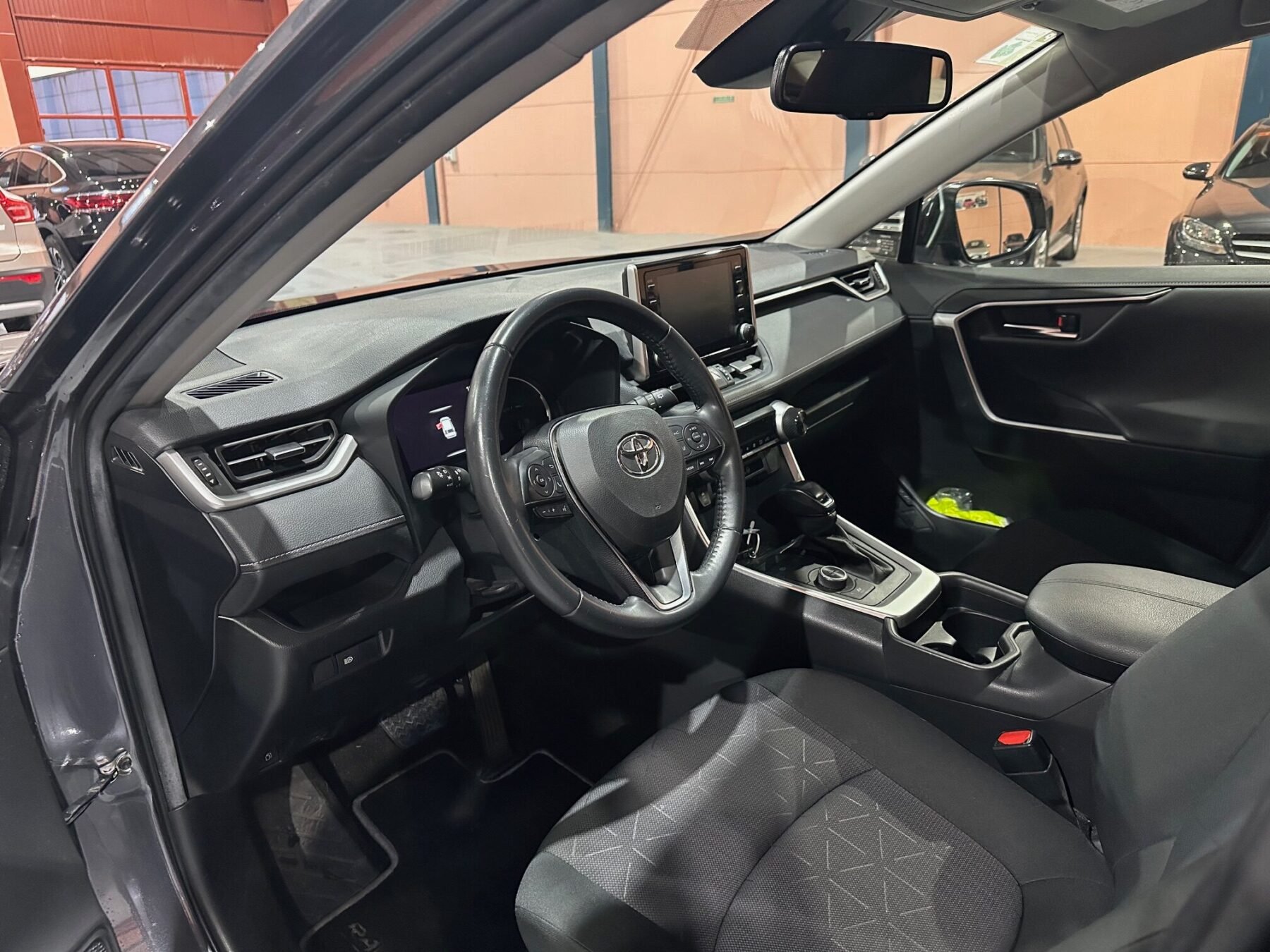 TOYOTA RAV4 2.5 HVBUSINESS 4WD