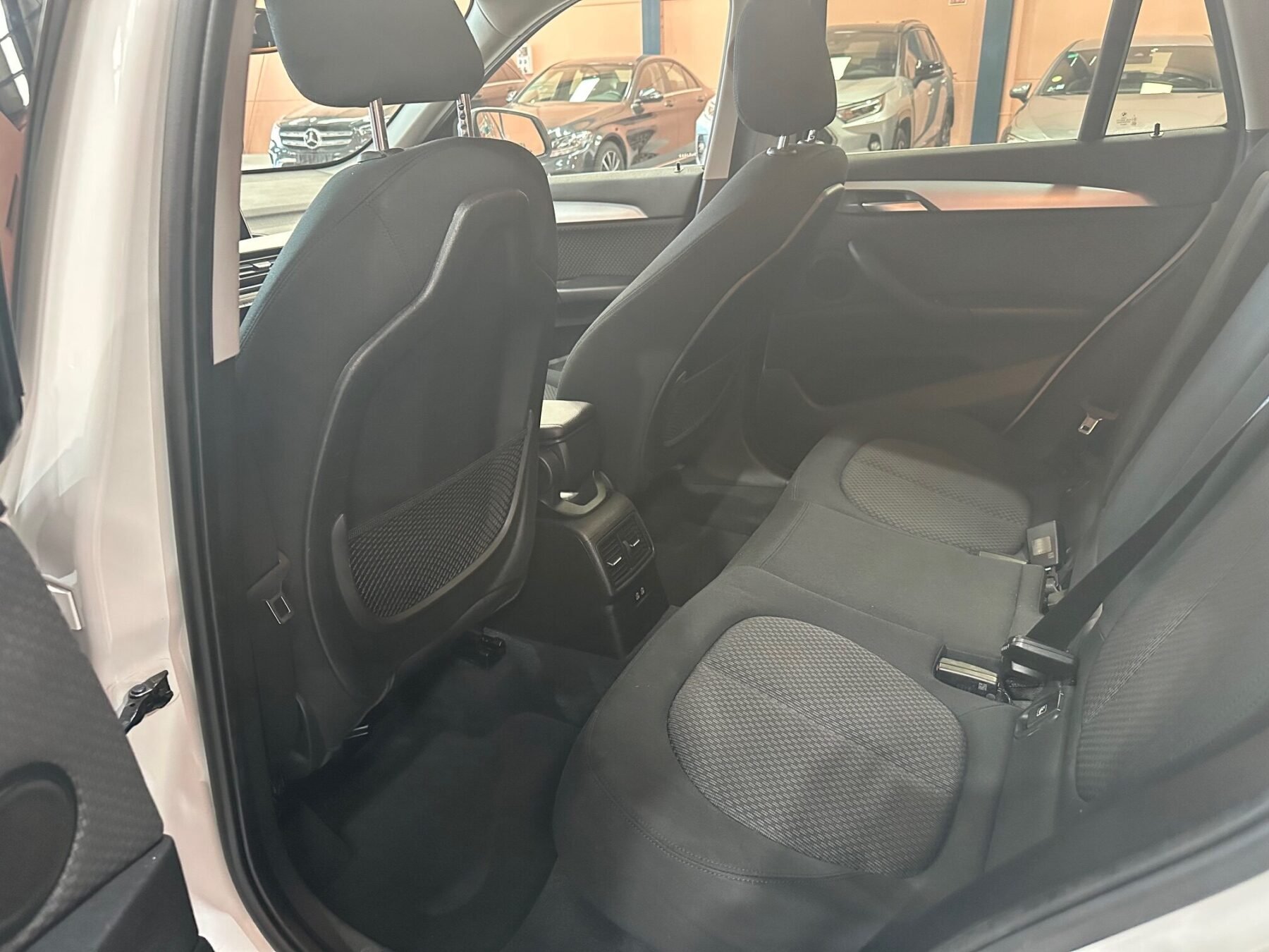 BMW X1 sDrive16d Business