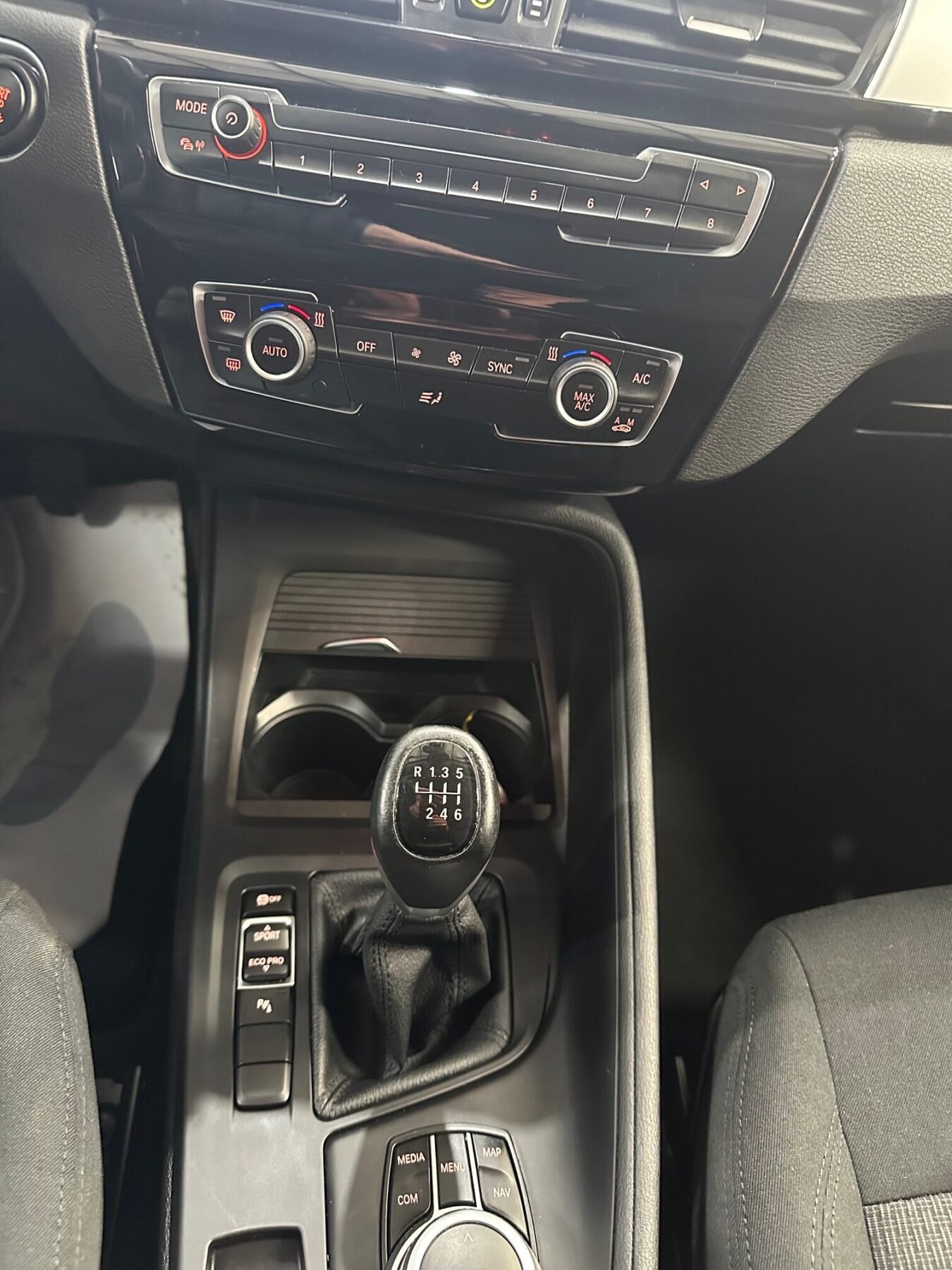 BMW X1 sDrive16d Business