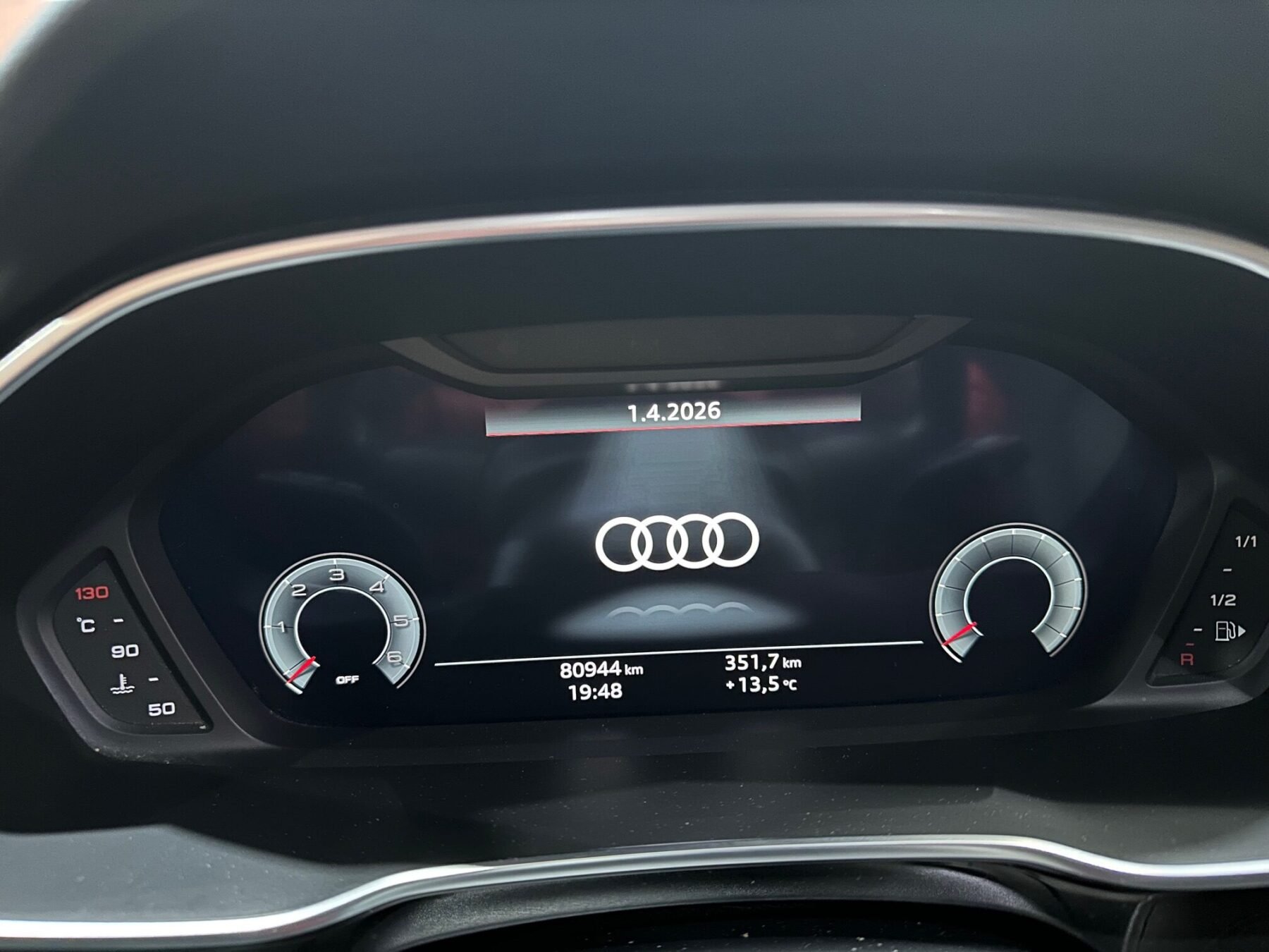 AUDI Q3 35 TDI STRONIC quatro