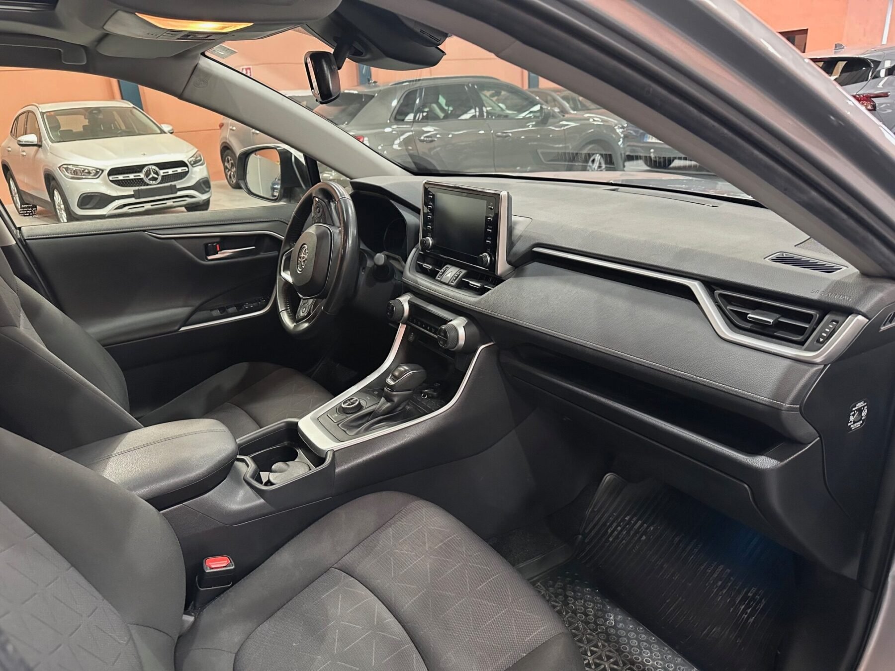 TOYOTA RAV4 DINAMIC PLUS 4WD