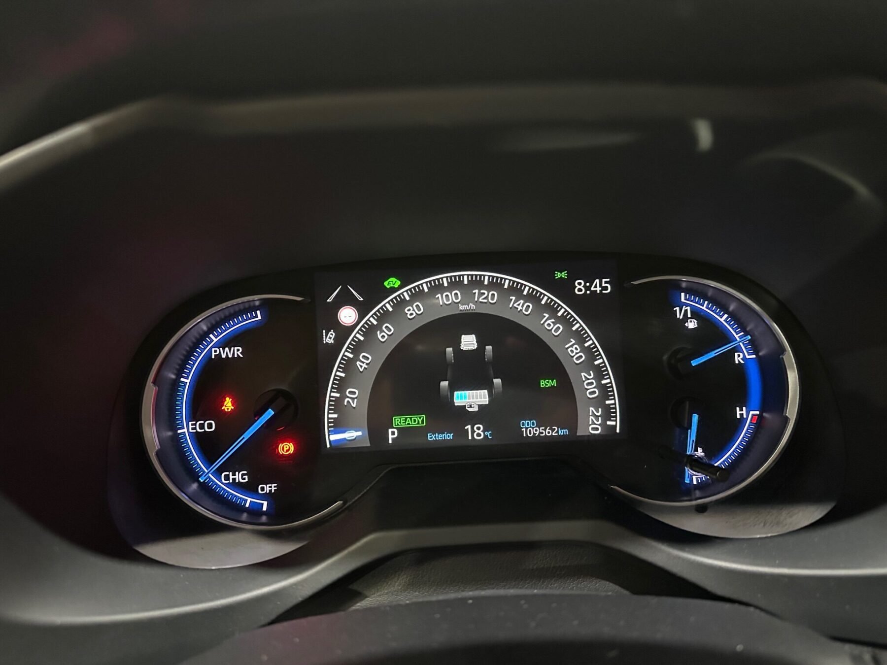TOYOTA RAV4 DINAMIC PLUS 4WD