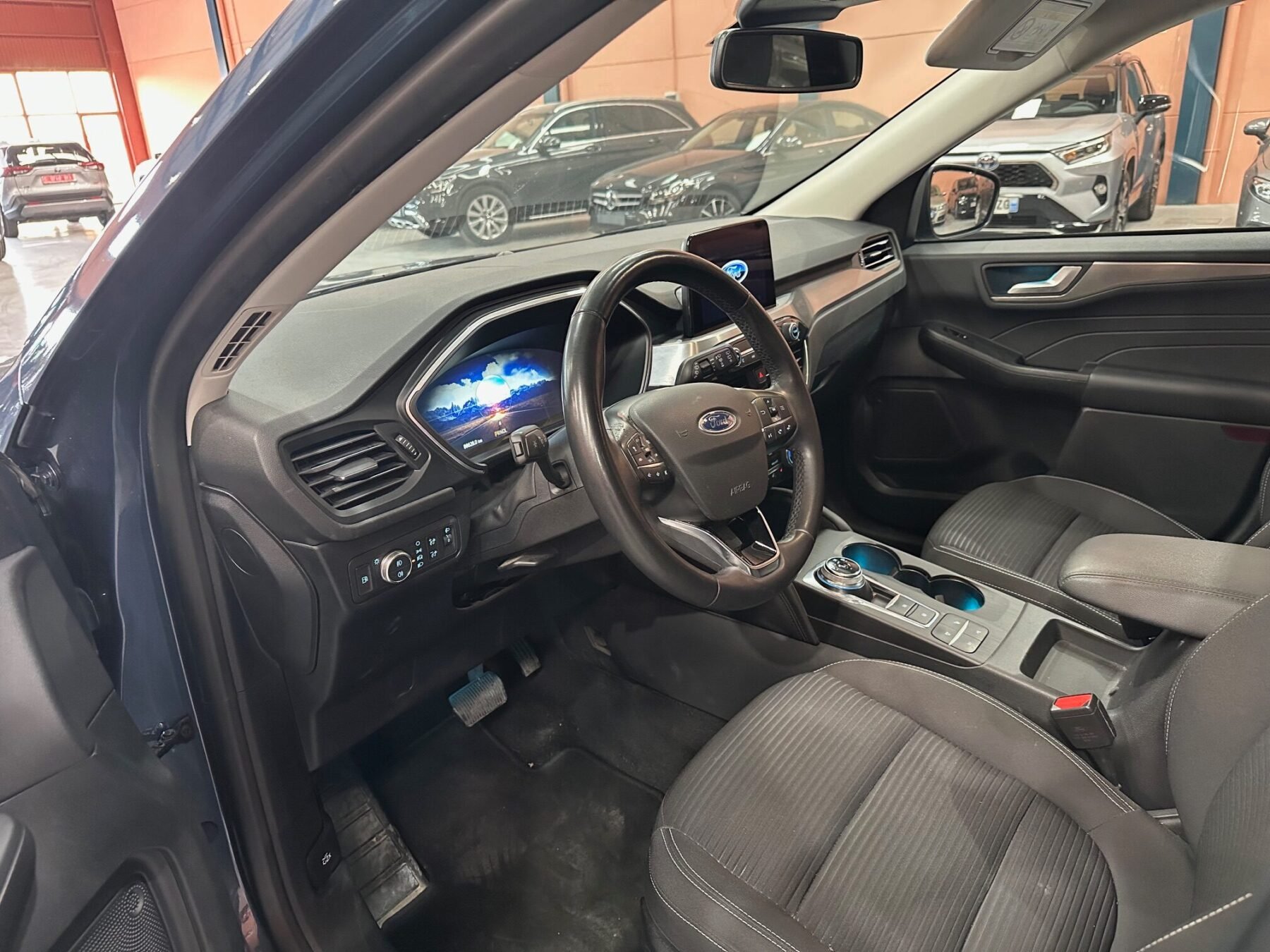 FORD KUGA 2.5i PHEV TITANIUM