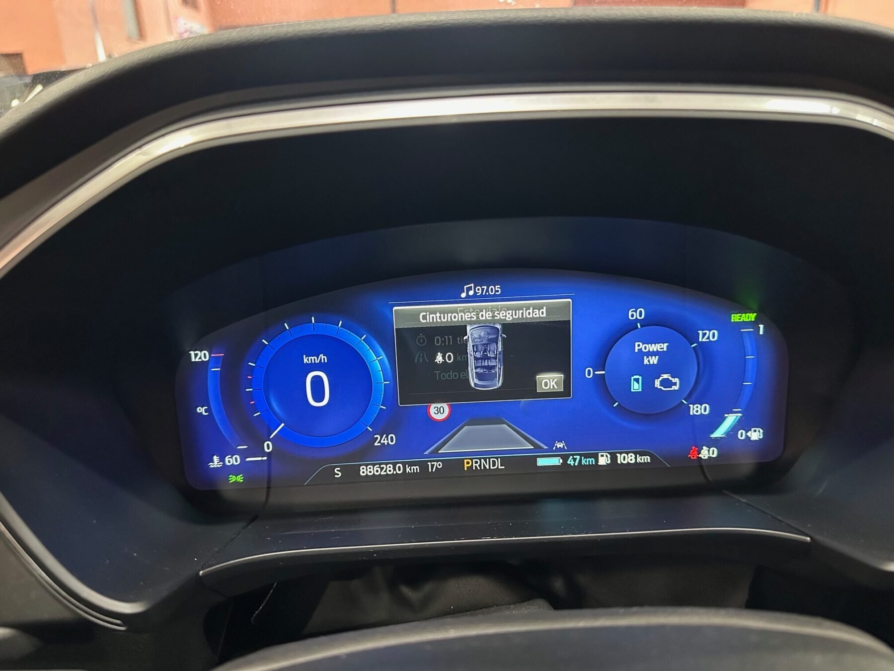 FORD KUGA 2.5i PHEV TITANIUM