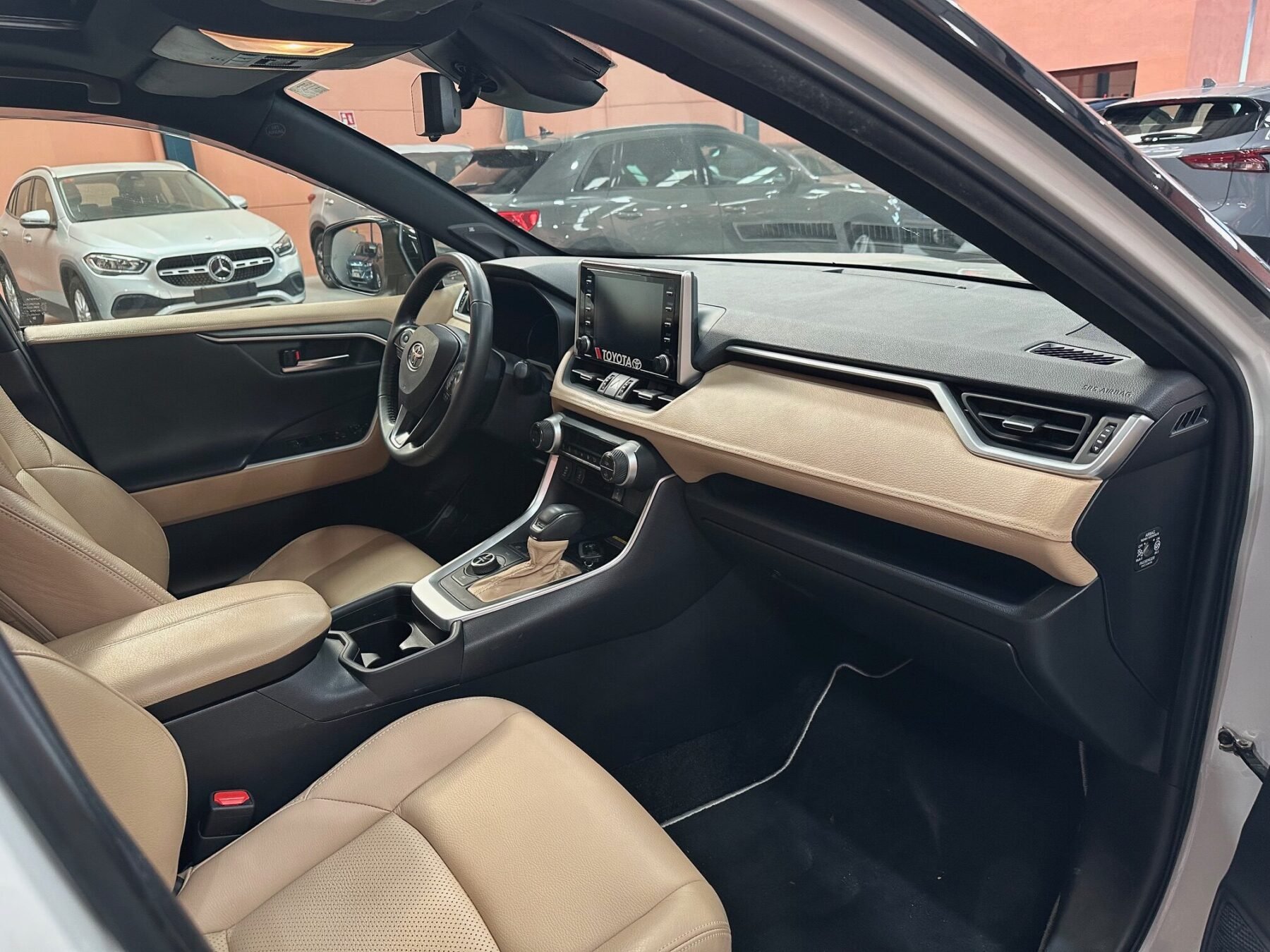 TOYOTA RAV4 STYLE PLUS CVT