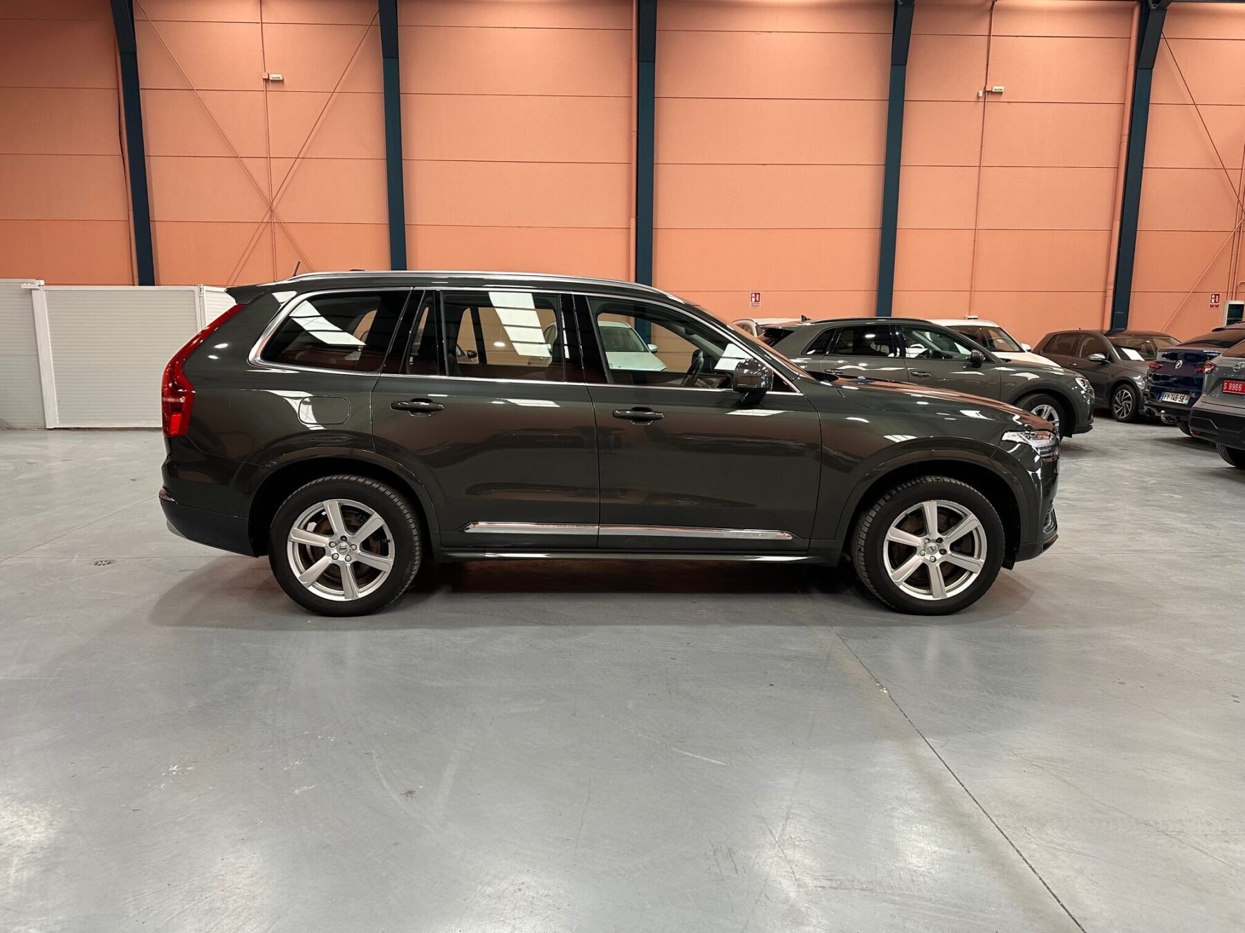 VOLVO XC90 2.0 T-8 T WIND INSCREP.